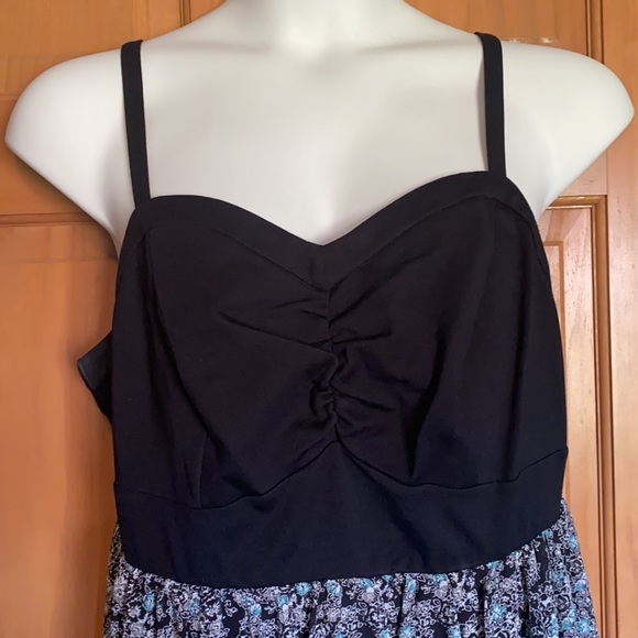 Torrid high low dress size 2 - Picture 2 of 4